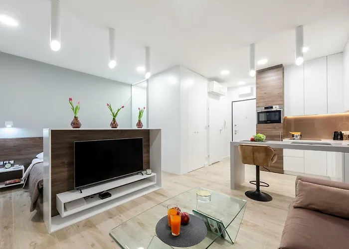 Luxury Miedzyborska 8b Varsóvia