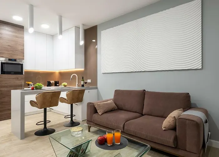 Luxury Miedzyborska 8b