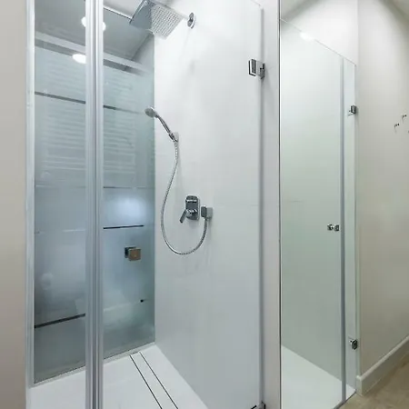 Lägenhet Luxury Miedzyborska 8b Warszawa